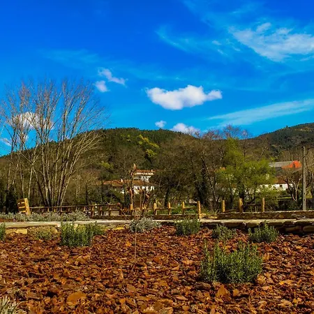 Vale Do Ceira Farmház *