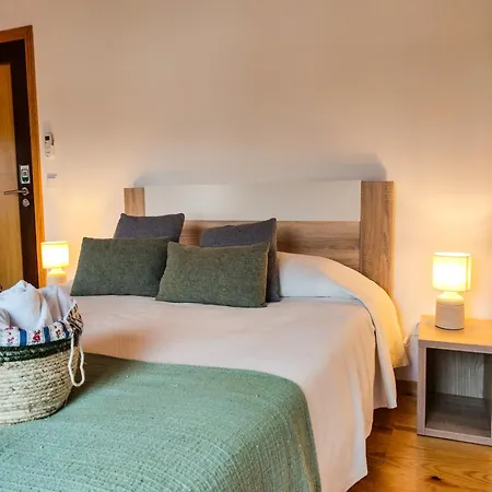 Farm stay Vale Do Ceira