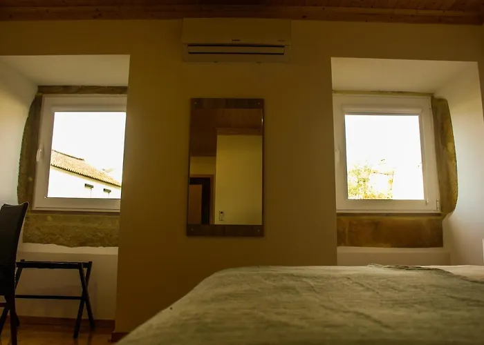 Farmház Vale Do Ceira *