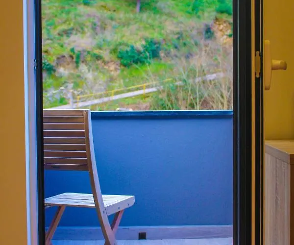 Vale Do Ceira مزرعة للإقامة Góis